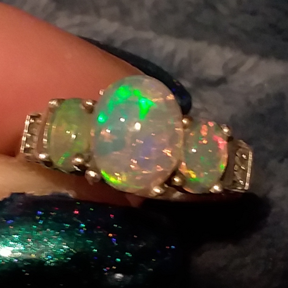 WELO FIRE OPAL & DIAMOND STERLING SILVER RING - Picture 3 of 3